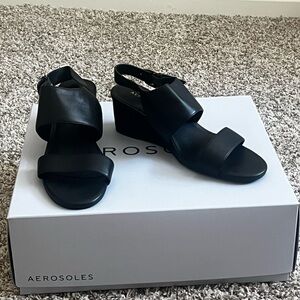 AEROSOLES Women's Black Sandals